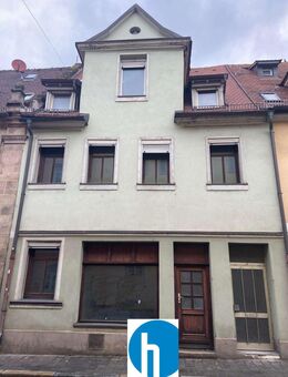 SANIERUNGSOBJEKT IN ERLANGEN - UMGESTALTUNG EINES EHEMALIGEN BÜRGERHAUSES IN 4 WOHNEINHEITEN - Erlangen