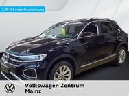 VW T-Roc, 1.5 TSI Style, Jahr 2024 - Mainz