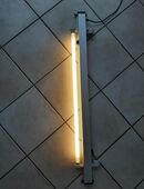 Aquatlantis-Leuchtbalken für 2 T8-Röhren, funktionsfähig in 90518