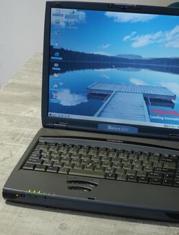 TOSHIBA TECRA 8200 Retro Notebook aus 2001, Windows ME, gereinigt, gewartet, Rarität für Sammler - Herscheid