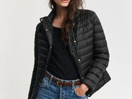 Gant Steppjacke LIGHT DOWN JACKET Wasserabweisend, leichte Steppjacke, regenabweisend