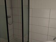 * Kompakte 1-Zimmer mit Laminat und Dusche in Zentrumsnähe! * - Chemnitz