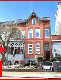 Charmante Altbauwohnung mit Veranda & Garten in Wakenitznähe - Lübeck