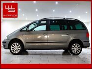 VW Sharan 1.9 TDI Aut Xenon AHK PDC Bluetooth GSD - Berlin