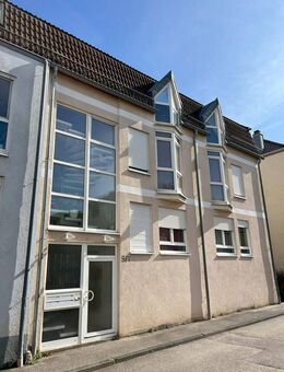 3,5 Zimmer Wohnung im 2. OG in zentraler Lage mit Balkon - Heilbronn