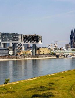 Residieren im Kranhaus mit Rheinpanoramasicht - Köln