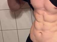 Sportlicher XL Typ sucht Paar oder Dame - Hamburg