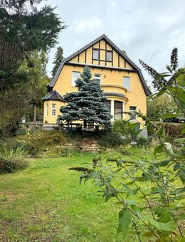 4-Zimmer-Wohnung mit Südbalkon, Dachterrasse und Garage in liebevollsanierter Villa in Top-Lage von Gera-Langenberg - Gera