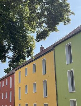 Sanierte 3-Zimmer Wohnung mit Dusche.. - Aschersleben