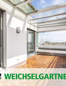 Attraktive Dachterrassen-Maisonette-Wohnung in ruhiger Lage mit Bergblick und TG-Einzelstellplatz - München