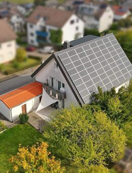 Modernisiertes, vielfältig nutzbares Wohnhaus mit drei Einheiten, PV-Anlage und großem Grundstück - Malsch (Landkreis Karlsruhe)