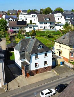 Freistehendes Einfamilienhaus auf tollem Grundstück in Innenstadtlage von Bitburg! - Bitburg