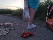 Getragene Erdbeer Socken 🍓🧦 - Bad König