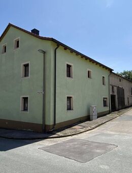 ehemalige Hofstelle in Pfraunfeld - Burgsalach