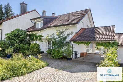 Einfamilienhaus in Doppelhausform in Lörrach - mit grandioser Aussicht !!!