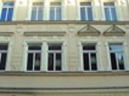 W1631 - 2RW mit Balkon mitten im Stadtzentrum - Riesa