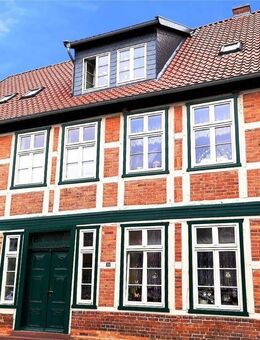 Charmante 2-Zimmer-Wohnung in denkmalgeschütztem Stadthaus - Boizenburg (Elbe)