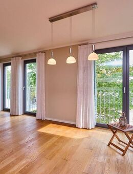 3,5 Zi.-Wohnung direkt am Main, Bj. 2012 - Frankfurt (Main)