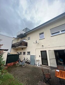 Gewerbeeinheit + 2 WE im Zentrum des Lebens und Metropolregion Karlsruhe nah. - Karlsdorf-Neuthard