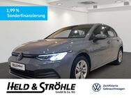 VW Golf, 1.5 TSI 8 Life 4xSHZ, Jahr 2023 - Neu Ulm