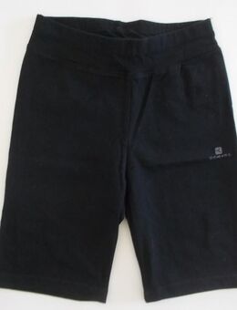 Sport Hose Mädchen Marke Domyos Schwarz Gr. 133-145 zu verkaufen. - Bielefeld