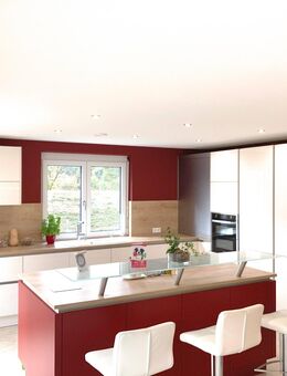 Neuwertiges Effizienzhaus KFW40+ in schöner Lage - Wutöschingen