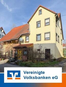 Bauernhaus mit großer Scheune im Zentrum von Wannweil - Wannweil