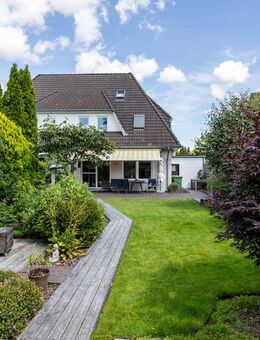 *** TOP DHH in RUHIGER LAGE mit ROMANTISCHEN GARTEN und GESCHMACKVOLLER AUSSTATTUNG *** - Ganderkesee