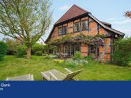 Charmantes Fachwerkhaus mit großem Garten, Doppelgarage, Kamin & Wohlfühlausstattung nahe - Rostock Lütten Klein