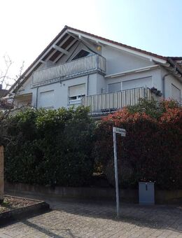 Erdgeschoßwohnung mit Terasse und Garten. - Bellheim