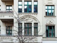"Länderdreieck" Neukölln, Kreuzberg, Treptow: Großzügige 2-Zimmer-Altbauwohnung mit Balkon - Berlin