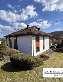 Sehr gepflegtes Wohn- und Bürogebäude in sonniger Lage nahe Westerburg. - Willmenrod