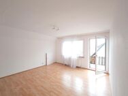 Gepflegte 2 Zimmer Wohnung mit Balkon und Einbauküche im Grünen und optional mit Garage - Holzminden