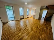 Idyllisches Wohnen in exklusiver Remise! *EBK / Terrasse / ERSTBEZUG* - Berlin
