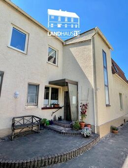 Gepflegtes, vermietetes Zweifamilienhaus . Garten.Nutzgarten . Ortslage Finthen - Mainz