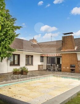 Bungalow auf sonnigem Traumgrundstück. - Erftstadt
