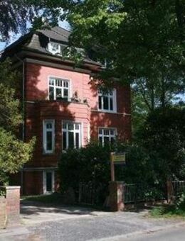 Altrahlstedt: 120m² Traum in 1909er Villa mit 2 Balkonen - Hamburg