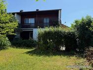 Gemütliche Doppelhaushälfte mit Balkon, Terrasse und Garten in ruhiger Lage - Burgkirchen (Alz)