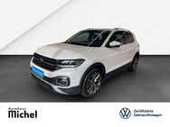 VW T-Cross, 1.0 TSI Style TravelAssist Rückkamera 18Zoll, Jahr 2022 - Gießen