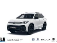 VW Tiguan, R-Line Black Style, Jahr 2022 - Wunstorf