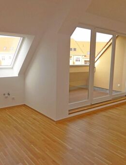 Kapitalanlage mit Charme – Hochwertig sanierte 2-Raum-Wohnung mit Loggia in Gohlis-Mitte - Leipzig