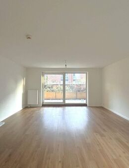 Erstbezug nach Sanierung! Große 3 Zimmerwohnung mit gemütlichem Balkon - Hannover