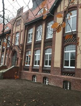 Charmante 2 Zimmer Wohnung im Denkmal mit Stil ! - Greifswald