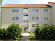 Jetzt oder später - gemütliche 3-Zimmerwohnung mit neuem Bad und Laminatboden - Duisburg