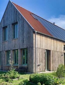 Moderne Nachhaltigkeit zum Träumen in Holzmassivbauweise - Lensahn