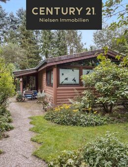 Charmantes Blockhaus mit großem Garten in Schneverdingen-Heemsen als Kapitalanlage oder Eigenheim - Schneverdingen