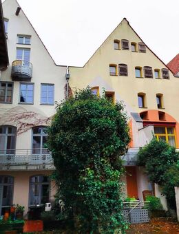 2-Raum-Wohnung mit Altbaucharme im Herzen von Stralsund - Stralsund