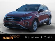 VW T-Roc, 1.0 TSI Style, Jahr 2022 - Möckmühl