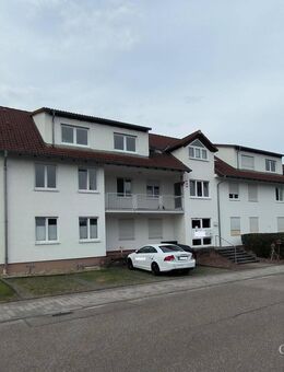 *** 2 Zimmer-Wohnung mit Balkon und TG-Stellplatz *** - Sinsheim