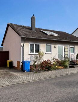 Einfamilienhaus mit Garten und Garage in ruhiger Wohnlage - Zweibrücken